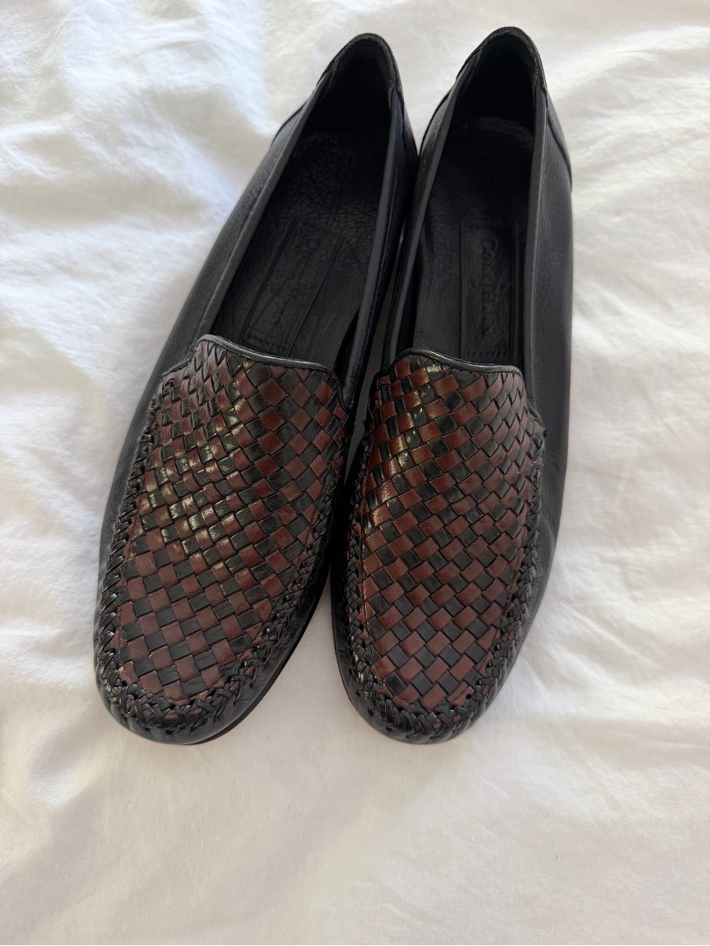 Vintage Cole Haan women’s leather loafers black brown woven 7B